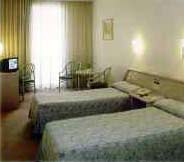 3 photo hotel LLEO HOTEL, Barcelona, Spain