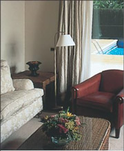 2 photo hotel MAS DE TORRENT, Barcelona, Spain
